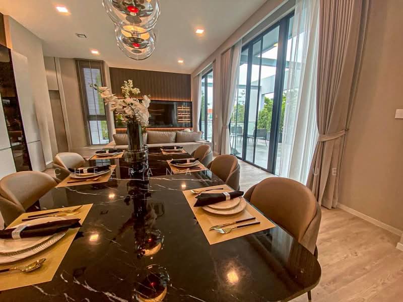 VIVE Krungthep Kreetha, Bangkok, Krungthep Kreetha Road, Saphan Sung, Saphan Sung, Bangkok, 4 Bedrooms, 421 sqm, Single Detached House For Rent, by Cheeranan Satsue, 500272237 - DDproperty.com