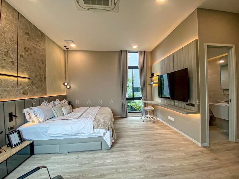 VIVE Krungthep Kreetha, Bangkok, Krungthep Kreetha Road, Saphan Sung, Saphan Sung, Bangkok, 4 Bedrooms, 421 sqm, Single Detached House For Rent, by Cheeranan Satsue, 500272237 - DDproperty.com