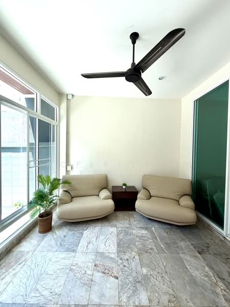 Townhouse / Home Office for Rent BTS Phrakhanong 5 bed / 4 bath, กรุงเทพ, พระโขนง, คลองเตย, กรุงเทพ, 400 ตร.ม., ทาวน์เฮ้าส์ ให้เช่า, โดย PROPERTYSIGHTS REAL ESTATE, 500272306 - DDproperty.com