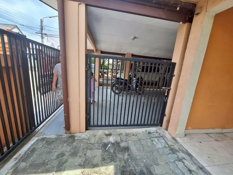 Sammakon Ramkhamhaeng, Bangkok, Ramkhamhaeng Road, Saphan Sung, Saphan Sung, Bangkok, 2 Bedrooms, 150 sqm, Single Detached House For Rent, by Rachen Nopsuwan, 500272310 - DDproperty.com