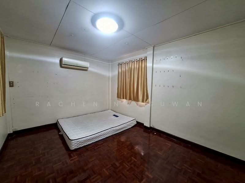 Sammakon Ramkhamhaeng, Bangkok, Ramkhamhaeng Road, Saphan Sung, Saphan Sung, Bangkok, 2 Bedrooms, 150 sqm, Single Detached House For Rent, by Rachen Nopsuwan, 500272310 - DDproperty.com
