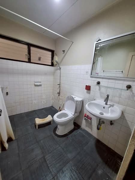 Sammakon Ramkhamhaeng, Bangkok, Ramkhamhaeng Road, Saphan Sung, Saphan Sung, Bangkok, 2 Bedrooms, 150 sqm, Single Detached House For Rent, by Rachen Nopsuwan, 500272310 - DDproperty.com