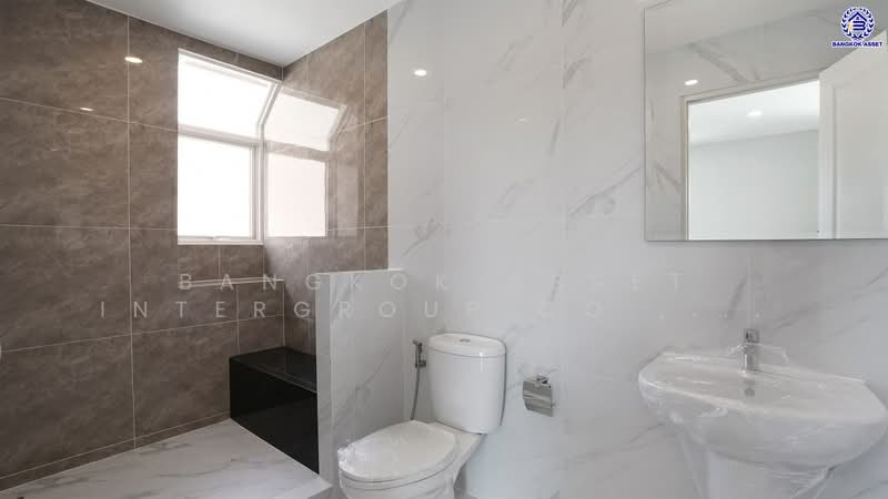 Chaiyapruek Bangbuathong, Nonthaburi, Soi Chaiyapruek Village, Bang Bua Thong, Bang Bua Thong, Nonthaburi, 4 Bedrooms, 260 sqm, Single Detached House For Sale, by Bangkok Asset Intergroup Co.,Ltd. Ltd., 500272314 - DDproperty.com