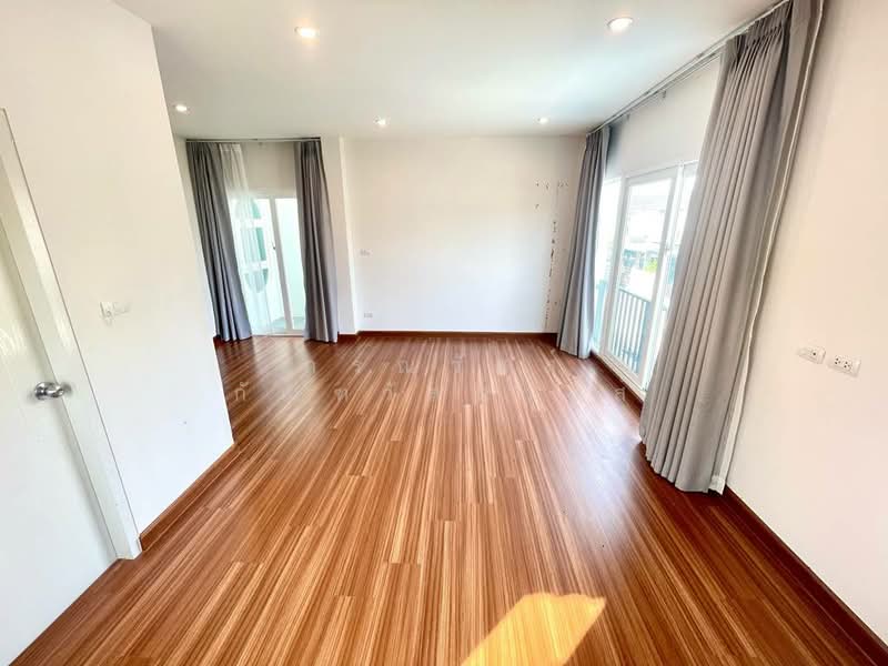 Supalai Ville Chaiyapruk - Wongwaen, Nonthaburi, Bang Kruai-Sai Noi Road, Bang Bua Thong, Bang Bua Thong, Nonthaburi, 5 Bedrooms, 130 sqm, Semi-Detached House (Twin House) For Sale, by กรณวัสส์ กัณฑวัสส์วงส์, 500272317 - DDproperty.com