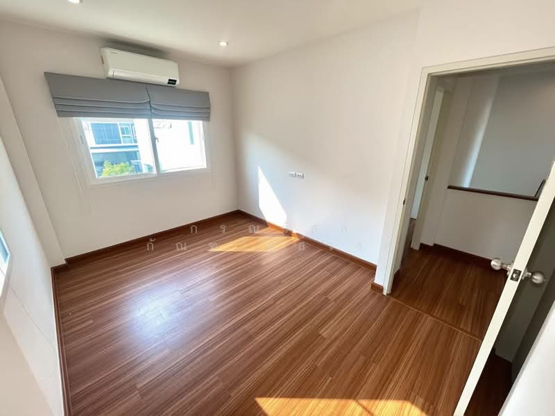 Supalai Ville Chaiyapruk - Wongwaen, Nonthaburi, Bang Kruai-Sai Noi Road, Bang Bua Thong, Bang Bua Thong, Nonthaburi, 5 Bedrooms, 130 sqm, Semi-Detached House (Twin House) For Sale, by กรณวัสส์ กัณฑวัสส์วงส์, 500272317 - DDproperty.com