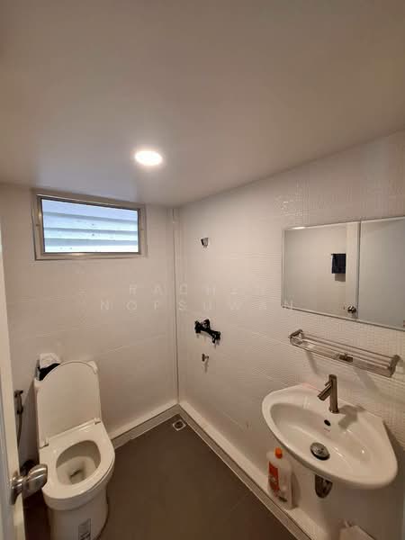 Sammakon Ramkhamhaeng, Bangkok, Ramkhamhaeng Road, Saphan Sung, Saphan Sung, Bangkok, 3 Bedrooms, 170 sqm, Single Detached House For Rent, by Rachen Nopsuwan, 500272335 - DDproperty.com