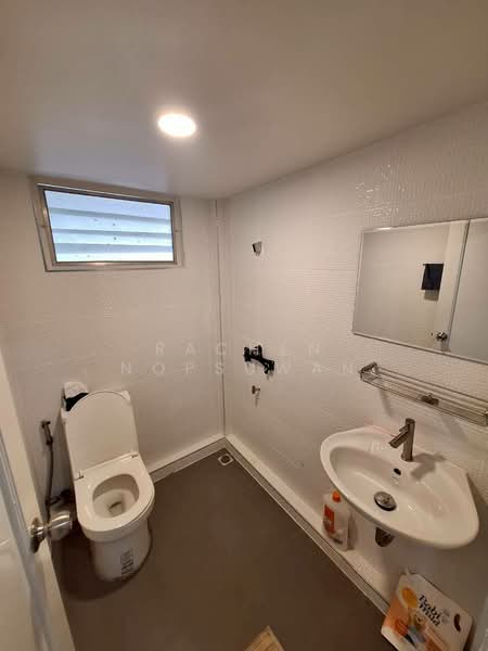 Sammakon Ramkhamhaeng, Bangkok, Ramkhamhaeng Road, Saphan Sung, Saphan Sung, Bangkok, 3 Bedrooms, 170 sqm, Single Detached House For Rent, by Rachen Nopsuwan, 500272335 - DDproperty.com