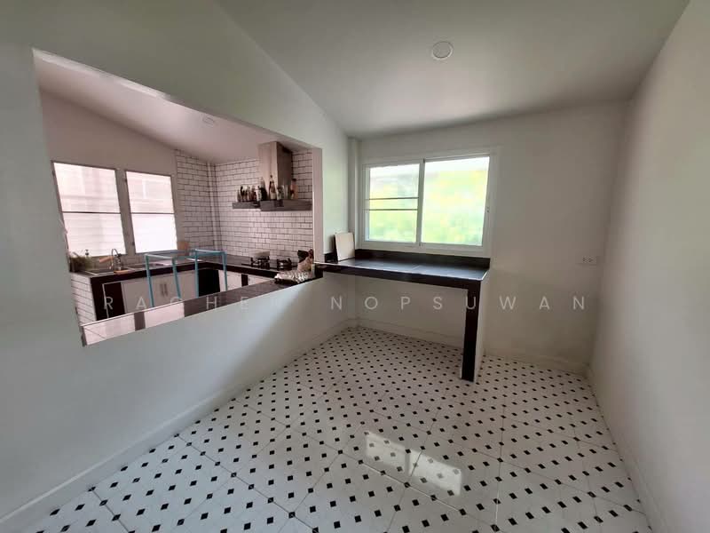 Sammakon Ramkhamhaeng, Bangkok, Ramkhamhaeng Road, Saphan Sung, Saphan Sung, Bangkok, 3 Bedrooms, 170 sqm, Single Detached House For Rent, by Rachen Nopsuwan, 500272335 - DDproperty.com