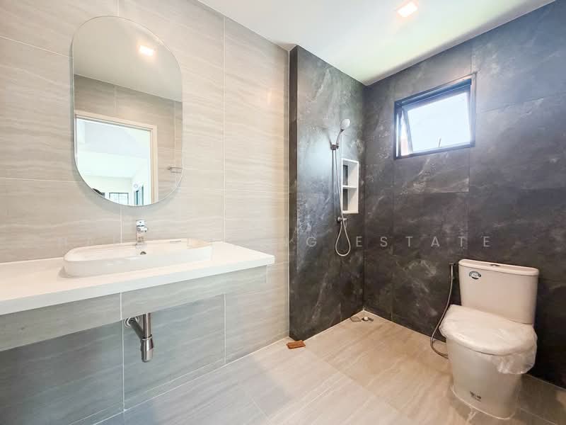 Ladawan Pinklao-Borommaratchachonnani, Bangkok, Borommaratchachonnani Road, Sala Thammasop, Thawi Watthana, Bangkok, 4 Bedrooms, 348 sqm, Single Detached House For Sale, by Haus Living Estate, 500272339 - DDproperty.com