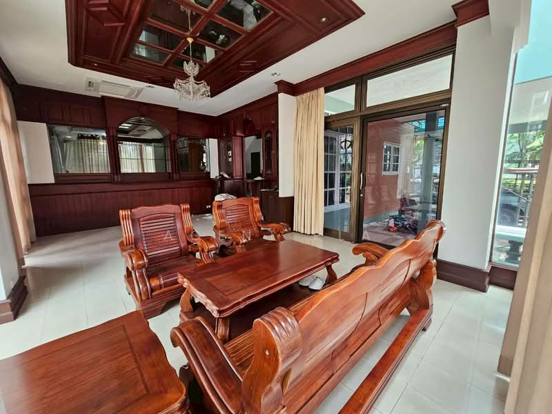 2-story detached house for rent in a prime location, Suan Nakarin Village (SPSAD3951), Bangkok, Nong Bon, Prawet, Bangkok, 4 Bedrooms, 400 sqm, Single Detached House For Rent, by Agent Pla, 500272341 - DDproperty.com