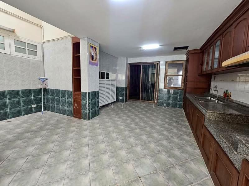 ให้เช่าบ้านเดี่ยว 2 ชั้น ทำเลดี หมู่บ้านสวนนครินทร์ (SPSAD3951), กรุงเทพ, หนองบอน, ประเวศ, กรุงเทพ, 400 ตร.ม., บ้านเดี่ยว ให้เช่า, โดย Agent Pla, 500272341 - DDproperty.com