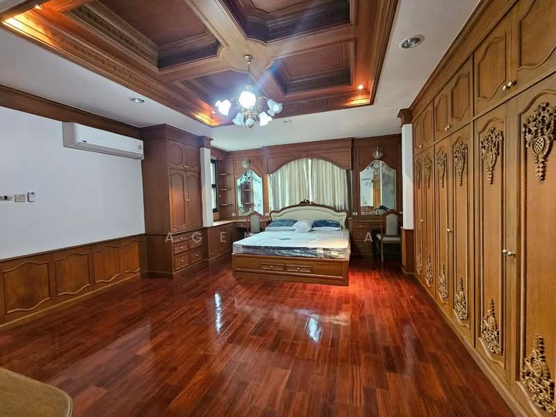 2-story detached house for rent in a prime location, Suan Nakarin Village (SPSAD3951), Bangkok, Nong Bon, Prawet, Bangkok, 4 Bedrooms, 400 sqm, Single Detached House For Rent, by Agent Pla, 500272341 - DDproperty.com