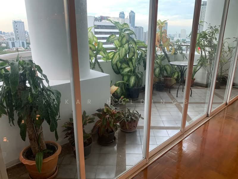 Kallista Mansion, Bangkok, 64 Soi Sukhumvit 11, Khlongtoei Nua, Watthana, Bangkok, 3 Bedrooms, 315 sqm, Condo For Sale, by Kakar Holdings, 500272352 - DDproperty.com