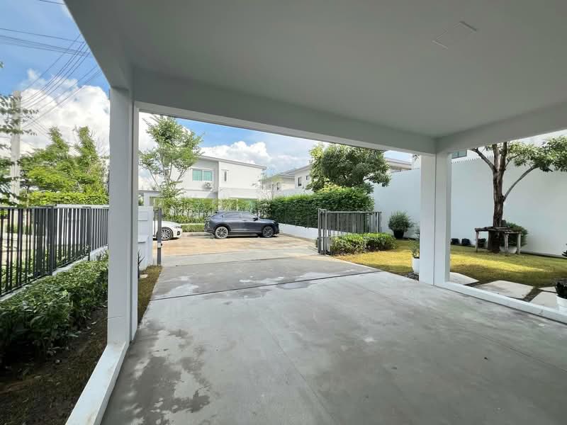 Prueklada Ramindra Expressway-Chatuchot, Bangkok, Nong Rahaeng Rd, Sam Wa Tawan Tok, Khlong Sam Wa, Bangkok, 4 Bedrooms, 153 sqm, Single Detached House For Rent, by NR AGENT, 500272385 - DDproperty.com