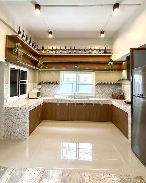 3-Storey Townhouse/Home Office Sukhumvit 46 Casa Pacifica Bangkok, Bangkok, Phra Kanong, Khlong Toei, Bangkok, 5 Bedrooms, 400 sqm, Townhouse For Rent, by LINE @firststep, 500272390 - DDproperty.com