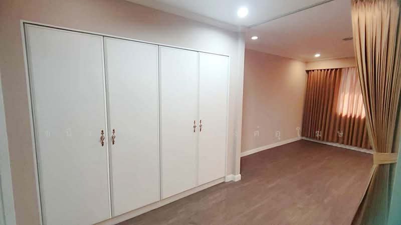 Commercial Building 370 sqm in Thonglor 20 Ekkamai 21, Bangkok, ทองหล่อ 20, Khlong Tan Nua, Watthana, Bangkok, , 370 sqm, Shophouse For Rent, by Chanitnun Mewongukote, 500272411 - DDproperty.com