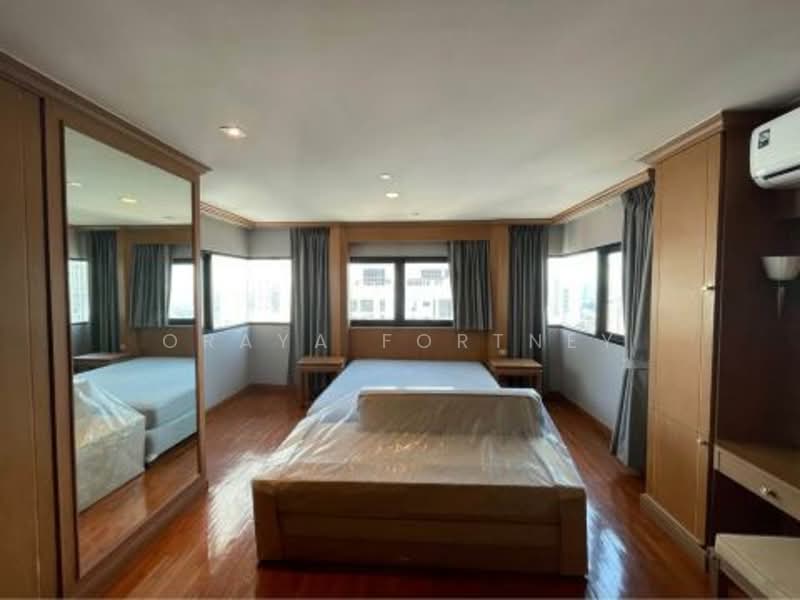 Sathorn Gardens, Bangkok, 39 South Sathorn Road, Thung Maha Mek, Sathon, Bangkok, 3 Bedrooms, 220 sqm, Condo For Rent, by Oraya Fortney, 500272421 - DDproperty.com