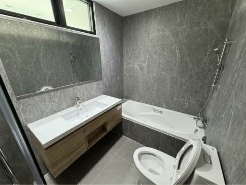 Sathorn Gardens, Bangkok, 39 South Sathorn Road, Thung Maha Mek, Sathon, Bangkok, 3 Bedrooms, 220 sqm, Condo For Rent, by Oraya Fortney, 500272421 - DDproperty.com