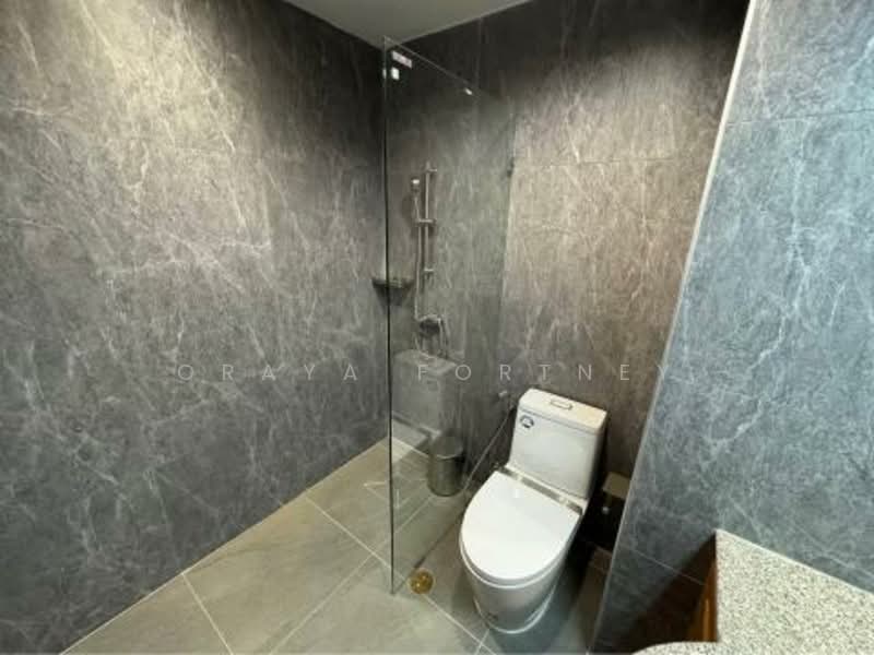 Sathorn Gardens, Bangkok, 39 South Sathorn Road, Thung Maha Mek, Sathon, Bangkok, 3 Bedrooms, 220 sqm, Condo For Rent, by Oraya Fortney, 500272421 - DDproperty.com