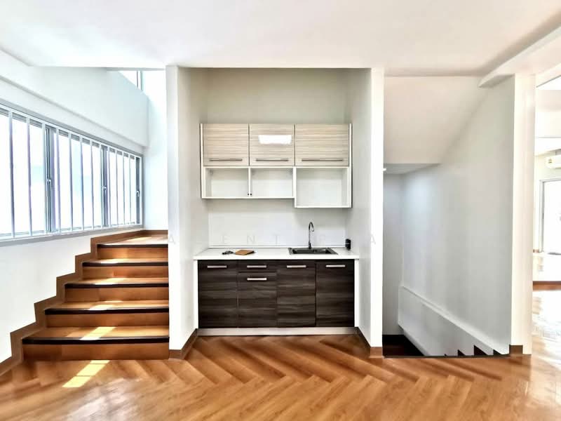 Commercial Building/Home Office for Rent: Park Avenue Ekkamai (SPSAD3954), Bangkok, Khlong Tan Nua, Watthana, Bangkok, , 280 sqm, Shophouse For Rent, by Agent Pla, 500272442 - DDproperty.com
