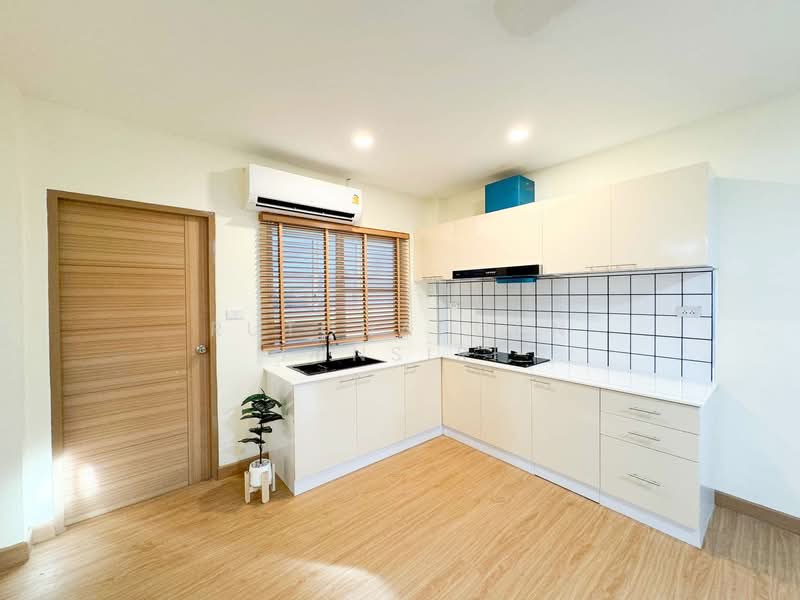 บ้านให้เช่า – ใกล้ตลาดแม่กวง เพียง 5 นาที ค่าเช่า 25,000 บาท / เดือน รหัสทรัพย์ : No.11H368, เชียงใหม่, สันนาเม็ง, สันทราย, เชียงใหม่, 150 ตร.ม., บ้านเดี่ยว ให้เช่า, โดย Rutchaporn Tunsiri, 500272446 - DDproperty.com