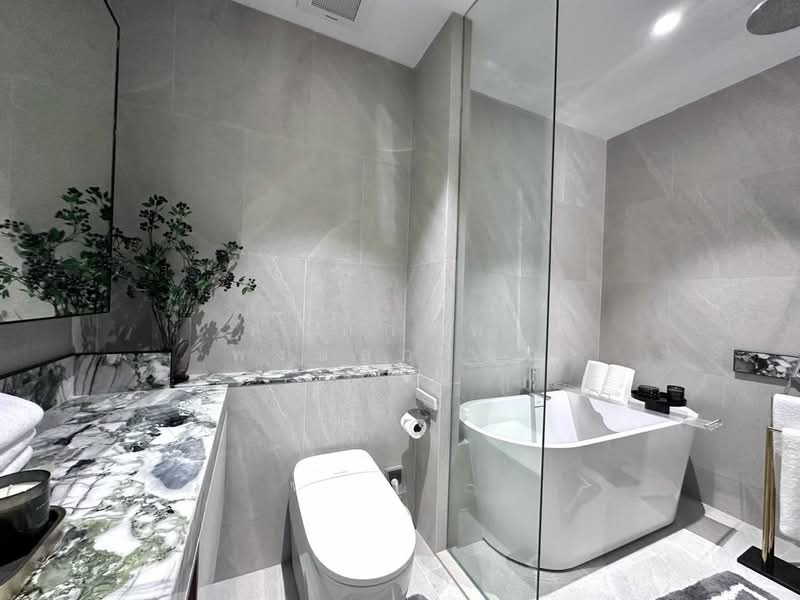ROMM Convent, Bangkok, 42 Convent Road, Silom, Bang Rak, Bangkok, 2 Bedrooms, 118 sqm, Condo For Sale, by คุณทักษพร พงษ์สุวรรณ, 500272465 - DDproperty.com