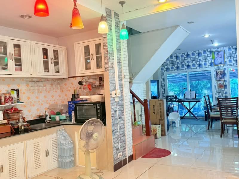 หมู่บ้านนนทมิตร2 ราษฎร์พัฒนา31, กรุงเทพ, ราษฎร์พัฒนา, สะพานสูง, กรุงเทพ, 130 ตร.ม., ทาวน์เฮ้าส์ ขาย, โดย The Best Property  ฝน, 500272482 - DDproperty.com