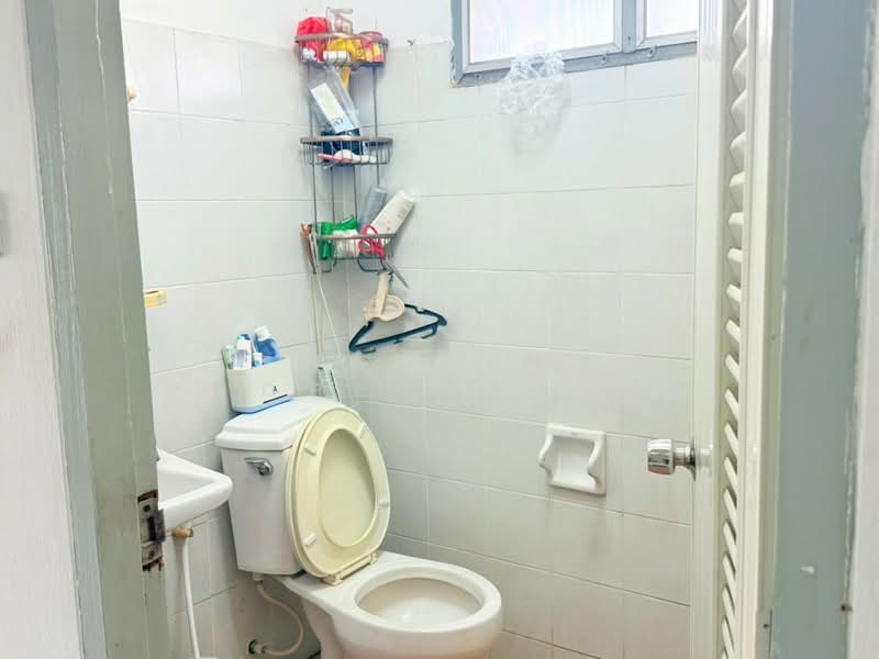 หมู่บ้านนนทมิตร2 ราษฎร์พัฒนา31, Bangkok, Rat Phatthana, Saphan Sung, Bangkok, 6 Bedrooms, 130 sqm, Townhouse For Sale, by The Best Property  ฝน, 500272482 - DDproperty.com