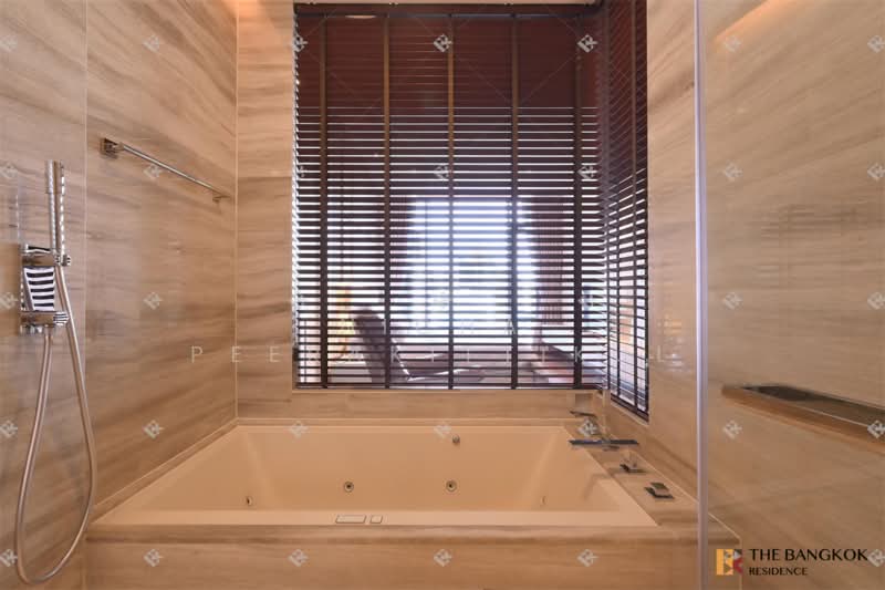 Q1 Sukhumvit, Bangkok, 1 Sukhumvit Road, Khlong Toei, Khlong Toei, Bangkok, 2 Bedrooms, 108 sqm, Condo For Rent, by Nicha Peerakittikul, 500272488 - DDproperty.com