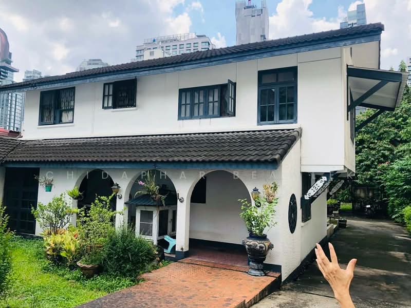 House and Land Soi Sukhumvit 1, Bangkok, สุขุมวิท, Khlong Tan Nua, Watthana, Bangkok, , 1,020 sqm, Land For Sale, by Chidaphar Beawlek, 500272505 - DDproperty.com