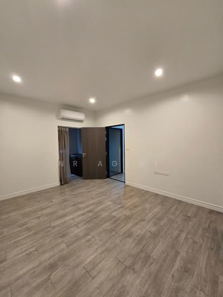 Ai Ratchaphruek, Nonthaburi, 117/2561 Plai Bang Road, Mahasawat, Bang Kruai, Nonthaburi, 3 Bedrooms, 260 sqm, Townhouse For Sale, by NR AGENT, 500272517 - DDproperty.com