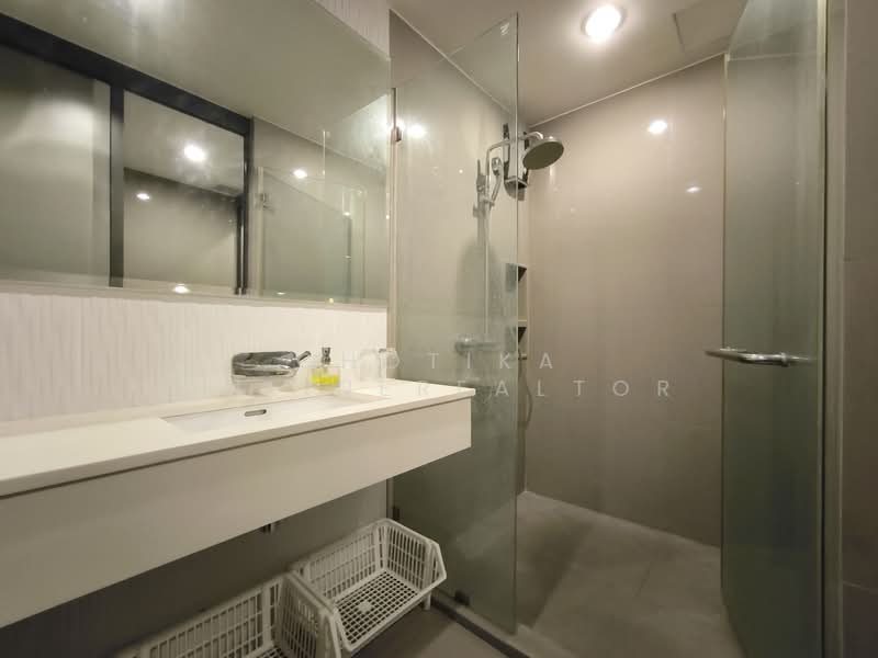 Rhythm Sukhumvit 42, Bangkok, Soi Sukhumvit 42, Sukhumvit Road, Phra Kanong, Khlong Toei, Bangkok, 1 Bedroom, 45 sqm, Condo For Sale, by chotika onlinerealtor, 500272603 - DDproperty.com