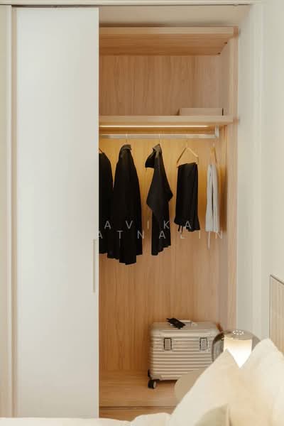 Noble Form Thonglor, Bangkok, Sukhumvit 55, Khlong Tan Nua, Watthana, Bangkok, Studio, 32 sqm, Condo For Rent, by Davika Chatnalin, 500272641 - DDproperty.com