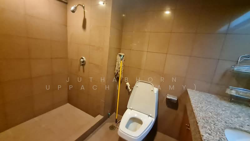 Lake Avenue Sukhumvit 16, Bangkok, Soi Sammitr Sukhumvit Road, Khlong Tan Nua, Watthana, Bangkok, 2 Bedrooms, 126 sqm, Condo For Rent, by Juthabhorn Uppachit (Amy), 500272715 - DDproperty.com