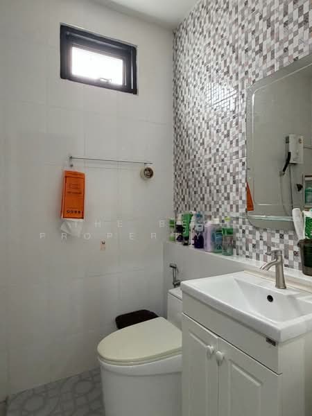 The enter click, Bangkok, Soi Kanchanapisek 39 Yaek 12, Dok Mai, Prawet, Bangkok, 2 Bedrooms, 100 sqm, Townhouse For Sale, by The Best Property ชน, 500272743 - DDproperty.com