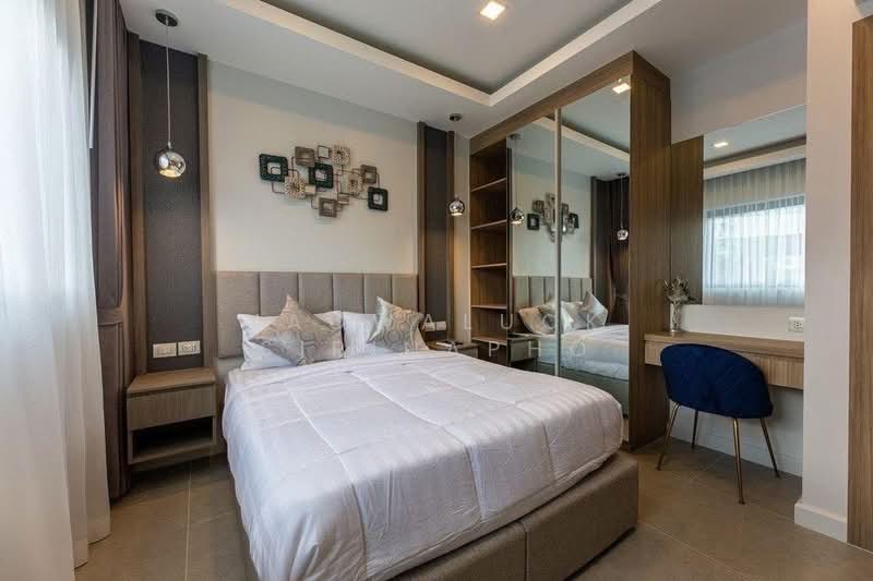 Zensiri Midtown Villas : เซนสิริ มิดทาวน์ วิลล่า, ชลบุรี, Soi 22 Chalemphrakiat, หนองปรือ, บางละมุง, ชลบุรี, 210 ตร.ม., วิลล่า ขาย, โดย Yaowaluck Sirinapho, 500272753 - DDproperty.com