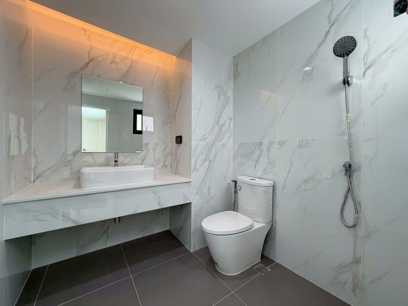 สุขุมวิท 101, Bangkok, Phra Kanong Nua, Watthana, Bangkok, 4 Bedrooms, 200 sqm, Townhouse For Sale, by ปภัชญา ธนัตถ์ภรณ์, 500272758 - DDproperty.com