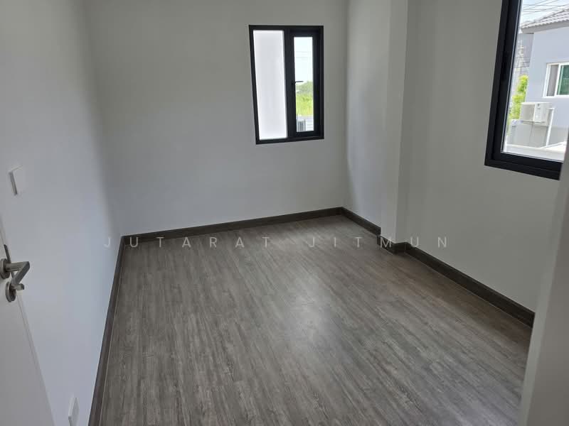 Baanklangmueng The Edition Srinakarin-Suanluang, Bangkok, Dok Mai, Prawet, Bangkok, 3 Bedrooms, 161 sqm, Single Detached House For Rent, by Jutarat Jitmun, 500272761 - DDproperty.com