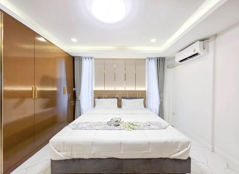 Modern Luxury Villa Modern Pattaya, Chon Buri (Pattaya), Nong Pru, Bang Lamung (Pattaya), Chon Buri (Pattaya), 5 Bedrooms, 200 sqm, Villa For Sale, by Yaowaluck Sirinapho, 500272770 - DDproperty.com