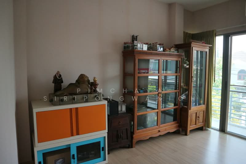 Perfect Place Rattanathibet, Nonthaburi, Soi Bang Rak Noi 16, Bang Rak Noi, Muang Nonthaburi, Nonthaburi, 3 Bedrooms, 213 sqm, Single Detached House For Sale, by Pimchaya Siripongwanich, 500272788 - DDproperty.com