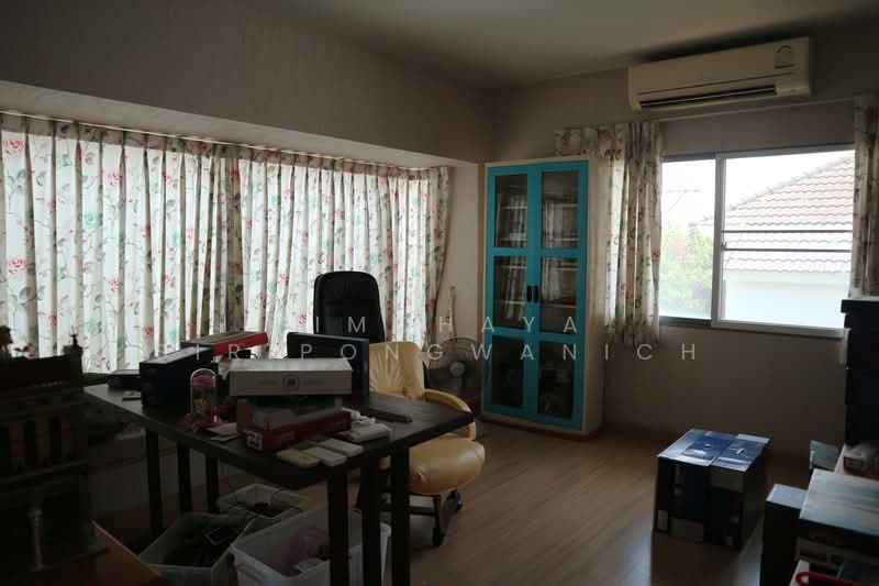 Perfect Place Rattanathibet, Nonthaburi, Soi Bang Rak Noi 16, Bang Rak Noi, Muang Nonthaburi, Nonthaburi, 3 Bedrooms, 213 sqm, Single Detached House For Sale, by Pimchaya Siripongwanich, 500272788 - DDproperty.com