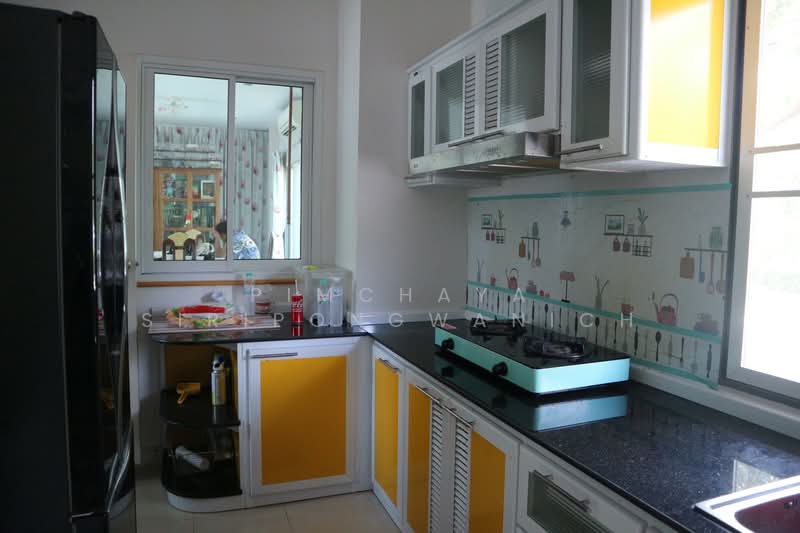 Perfect Place Rattanathibet, Nonthaburi, Soi Bang Rak Noi 16, Bang Rak Noi, Muang Nonthaburi, Nonthaburi, 3 Bedrooms, 213 sqm, Single Detached House For Sale, by Pimchaya Siripongwanich, 500272788 - DDproperty.com