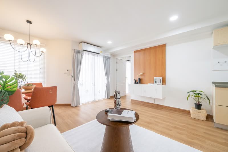 Waterford Royal Suites Senanikom, Bangkok, 250 Suzuki Alley, Chan Kasem, Chatuchak, Bangkok, 1 Bedroom, 60 sqm, Condo For Sale, by พงษ์ประเสริฐ ผาแดงจงเจริญ, 500272789 - DDproperty.com