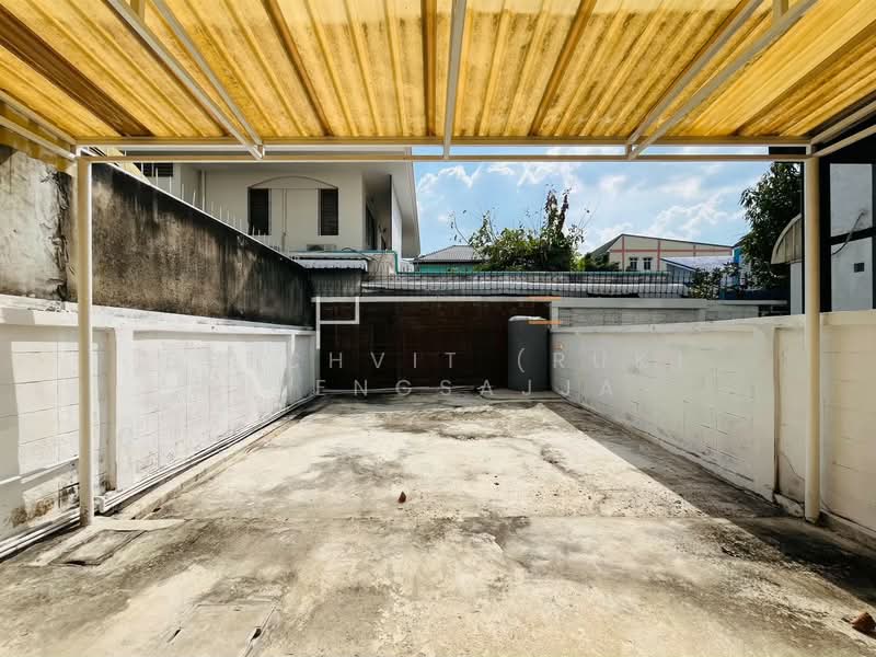 Baan Klang Muang Rama 9 - Ladprao : บ้านกลางเมือง พระรามเก้า - ลาดพร้าว, กรุงเทพ, ซอย ลาดพร้าว 88, วังทองหลาง, วังทองหลาง, กรุงเทพ, 215 ตร.ม., ทาวน์เฮ้าส์ ขาย, โดย Detchvit (Ruk) Jaengsajja, 500272793 - DDproperty.com