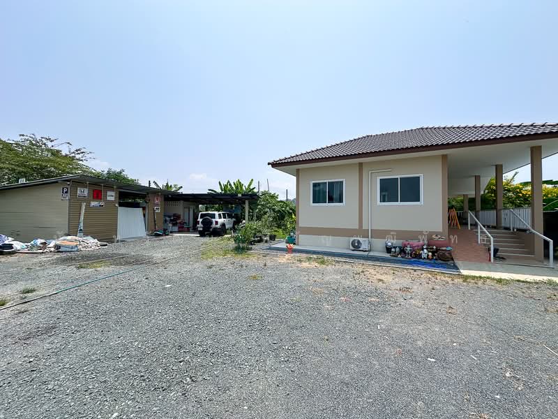 Spacious Private Land with House for Sale in Luang Nuea, Doi Saket, Chiang Mai, Sa Luang Nua, Doi Saket, Chiang Mai, , 1,600 sqm, Land For Sale, by Nunthawat Hiranputtipat, 500272819 - DDproperty.com