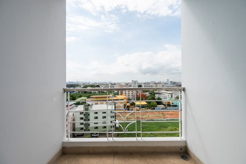 Supalai Park Srinakarin, Bangkok, 688 Srinakarin Road, Nong Bon, Prawet, Bangkok, 1 Bedroom, 51 sqm, Condo For Sale, by พงษ์ประเสริฐ ผาแดงจงเจริญ, 500272839 - DDproperty.com