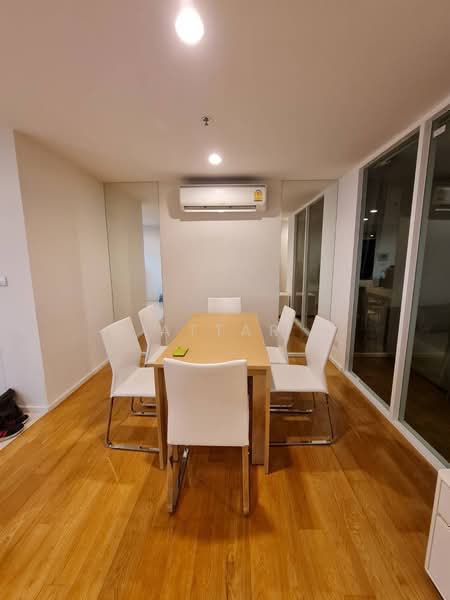 For Rent - 15 Sukhumvit Residences, Bangkok