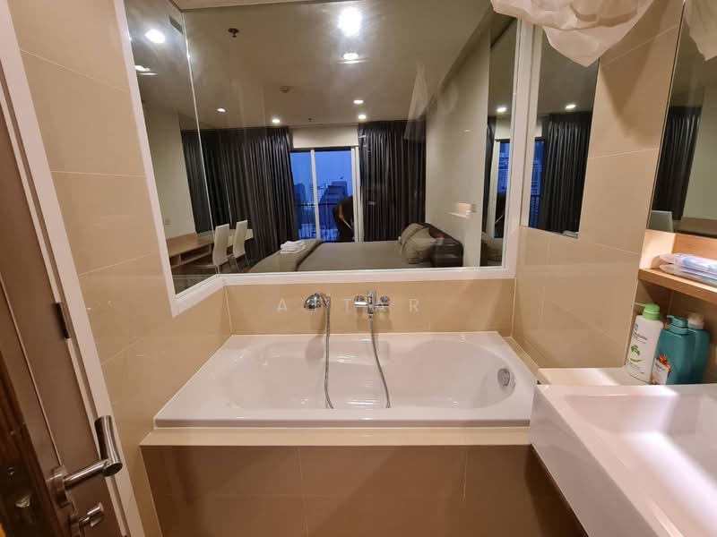 15 Sukhumvit Residences : 15 สุขุมวิท เรสซิเด็นซ์, กรุงเทพ, ซอยสุขุมวิท 15, คลองเตยเหนือ, วัฒนา, กรุงเทพ, 137 ตร.ม., คอนโด ให้เช่า, โดย Attar, 500272845 - DDproperty.com