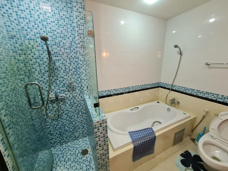 Citi Smart Sukhumvit 18, Bangkok, 366 Soi Sukhumvit 18, Sukhumvit Road, Khlong Toei, Khlong Toei, Bangkok, 2 Bedrooms, 72 sqm, Condo For Rent, by Hathaichanok Saenset, 500272848 - DDproperty.com