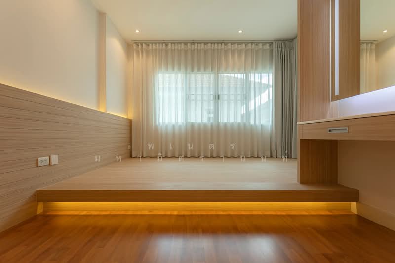 Bangkok Boulevard Sathorn-Pinklao, Nonthaburi, 89 Ratchaphruek Road, Mahasawat, Bang Kruai, Nonthaburi, 3 Bedrooms, 252 sqm, Single Detached House For Sale, by พเนตร มหามิตรานนท์, 500272857 - DDproperty.com